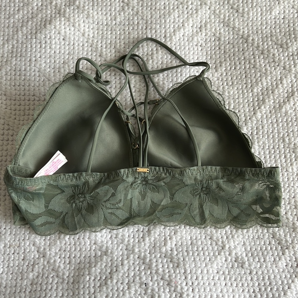 PINK by Victorias Secret sports bra lot M/L - Picture 12 of 13